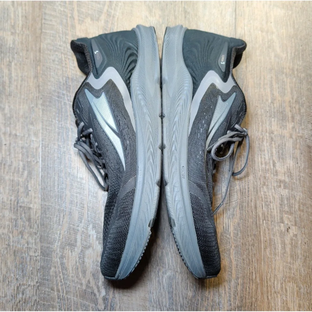 Altra Torin 5 Men's Size 12.5 Athletic Running Sneakers Black Gray Wide Toe